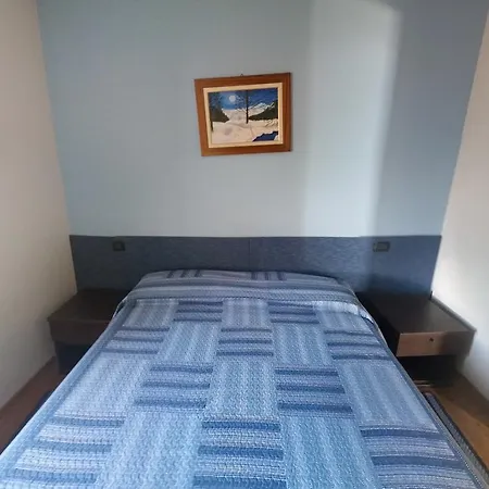 Appartamenti Bioula Aosta Camera foto